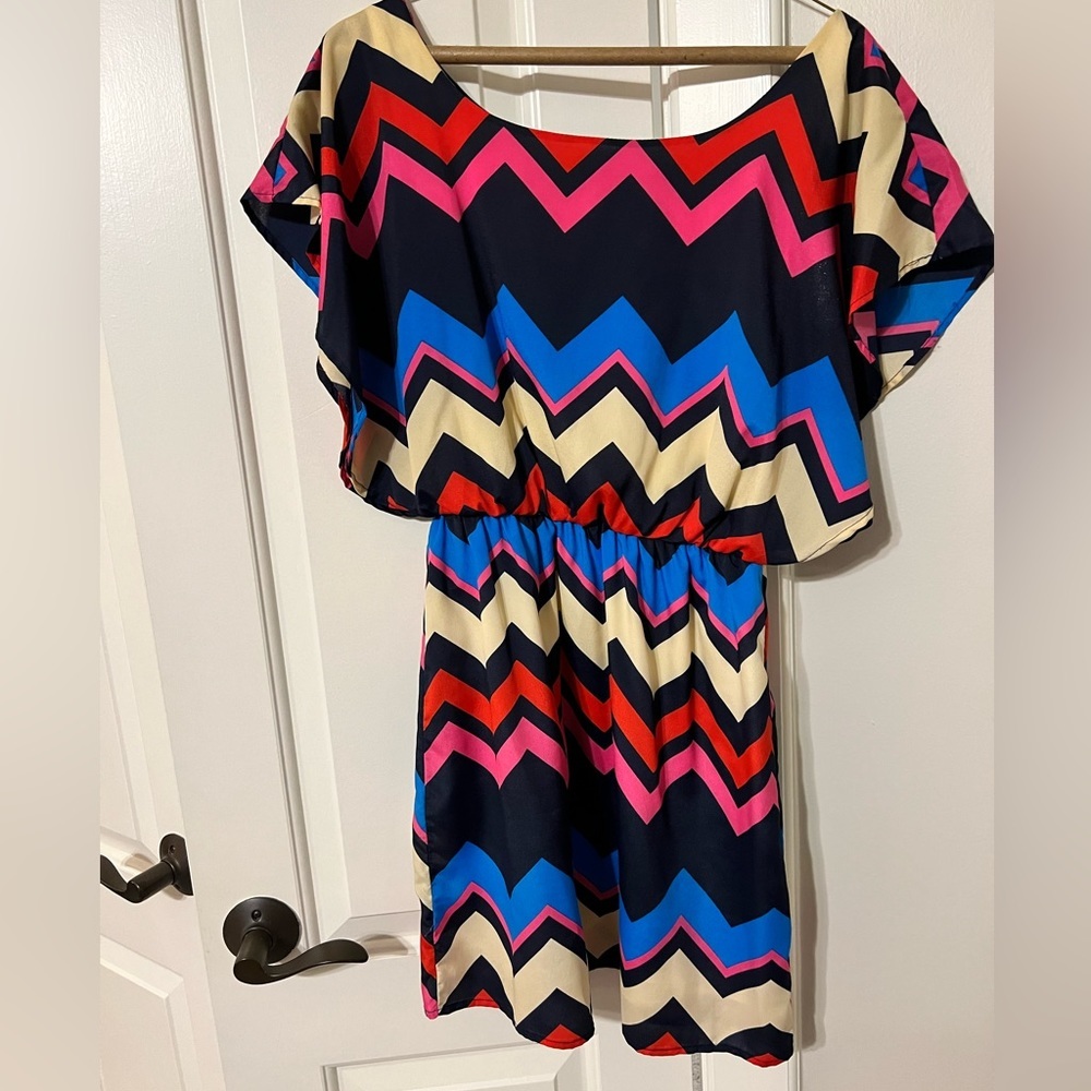 Buttons colorful minidress in size small